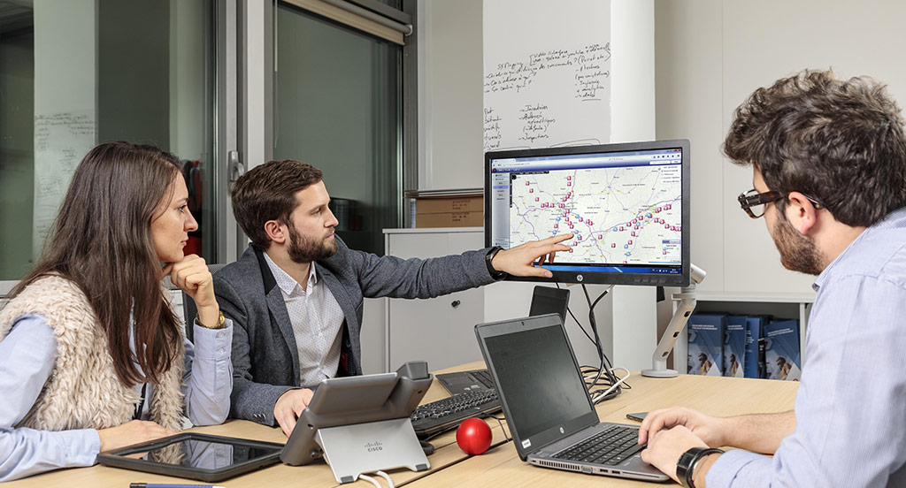 Sixense - working team